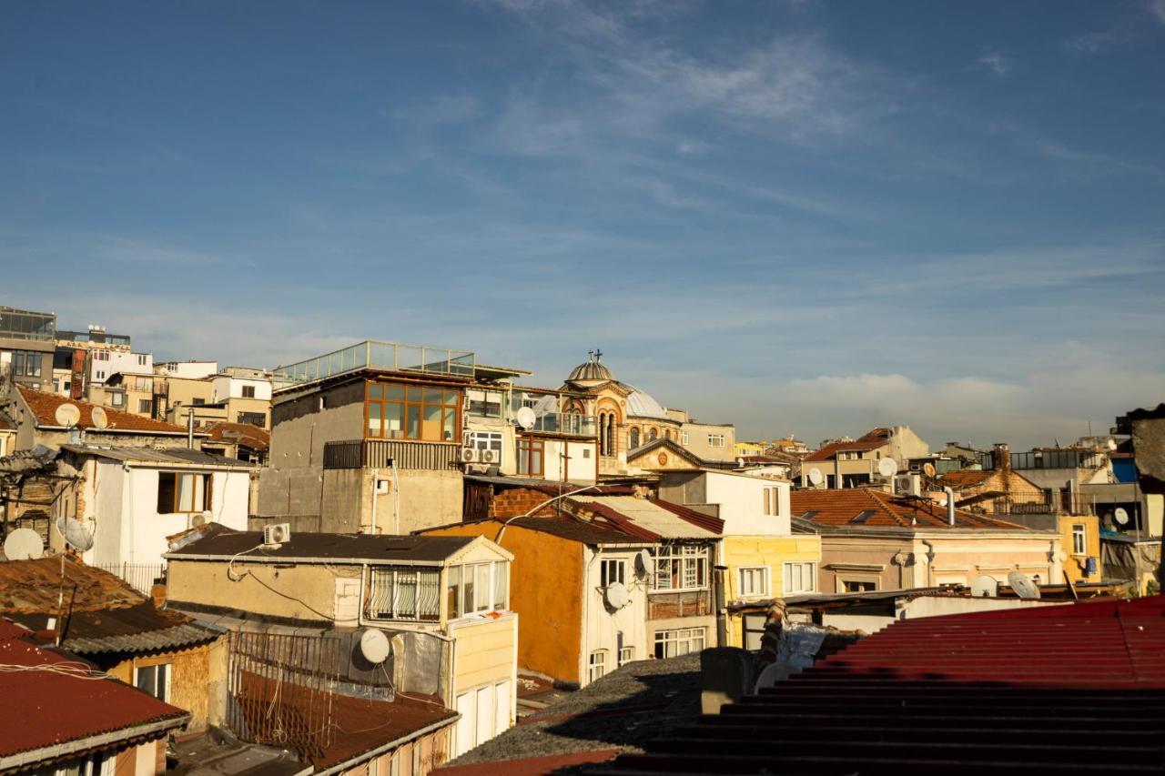 Castillo Rojo Hotel Istanbul Exterior photo